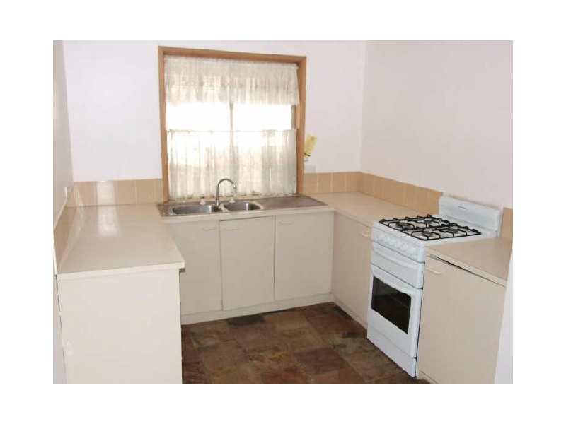 120 Duncan Drive, Pakenham VIC 3810