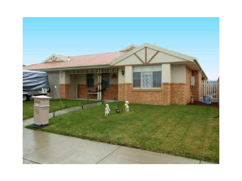 17 Jacaranda Way, Pakenham VIC 3810