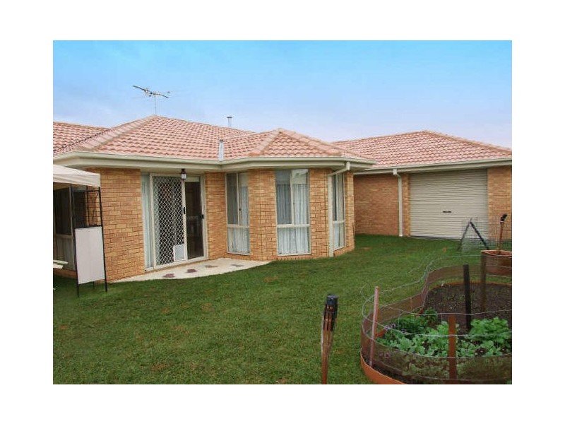 17 Jacaranda Way, Pakenham VIC 3810