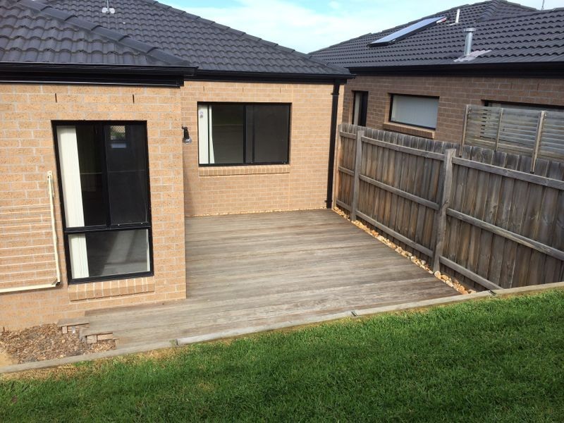 20/103 Army Road, Pakenham VIC 3810