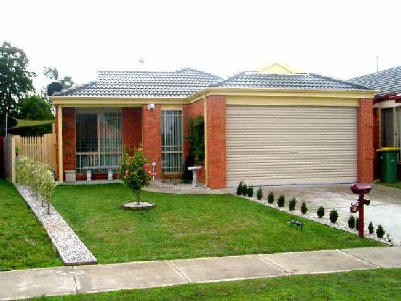37 Maria Crescent, Pakenham VIC 3810