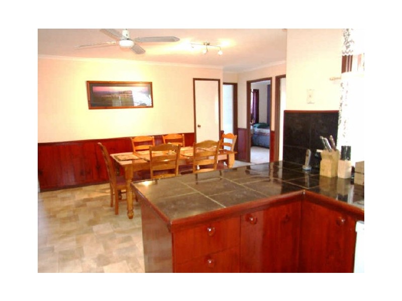 6 Bluegrass Crescent, Pakenham VIC 3810