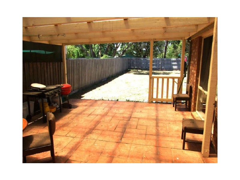 28 Pommel Street, Pakenham VIC 3810