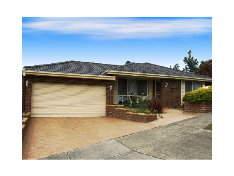 5 Breyleigh Drive, Pakenham VIC 3810