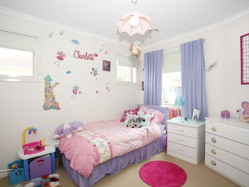 52 Shearwater Drive, Pakenham VIC 3810