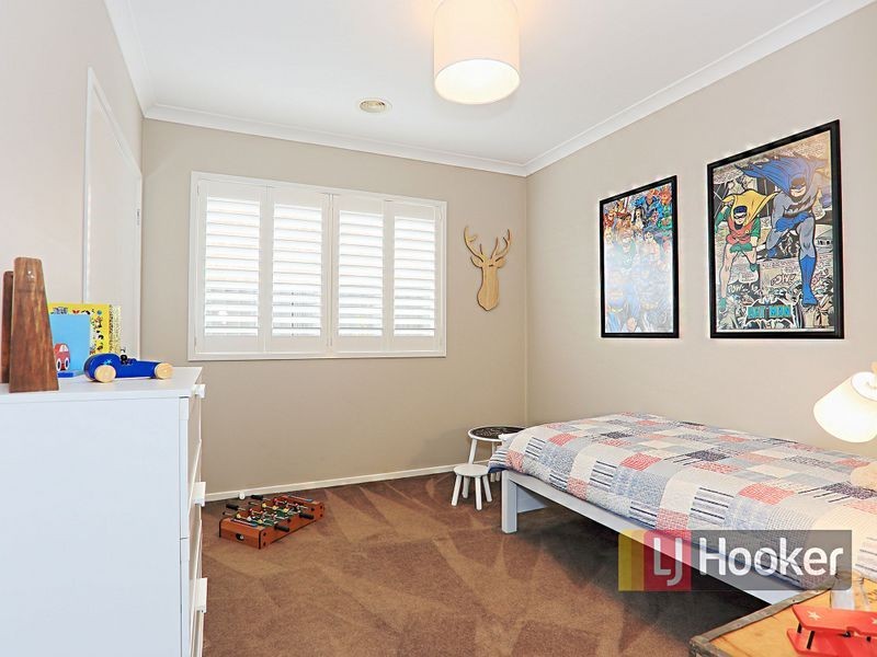 7 Page Close, Pakenham VIC 3810