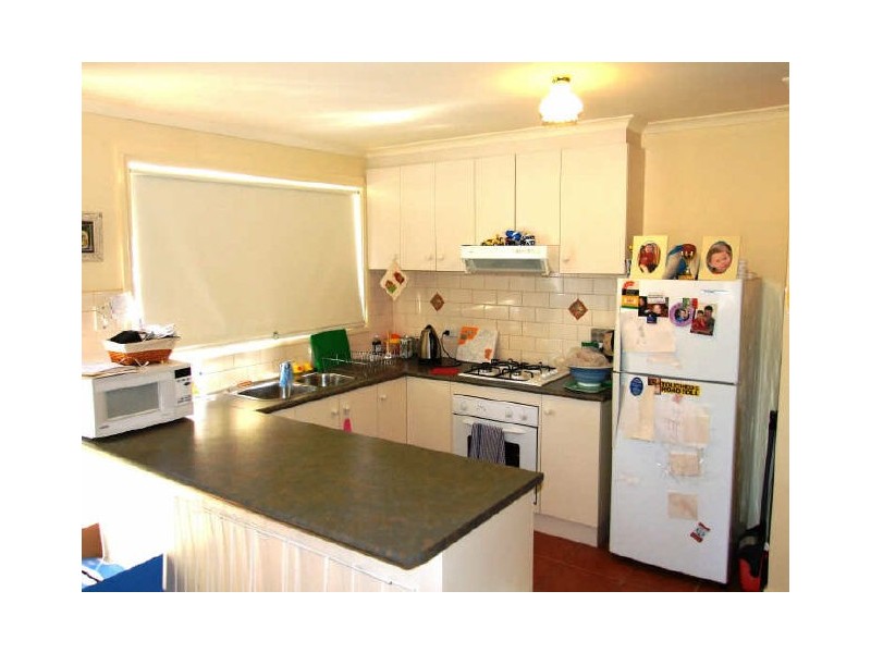 44 Balmoral Way, Pakenham VIC 3810