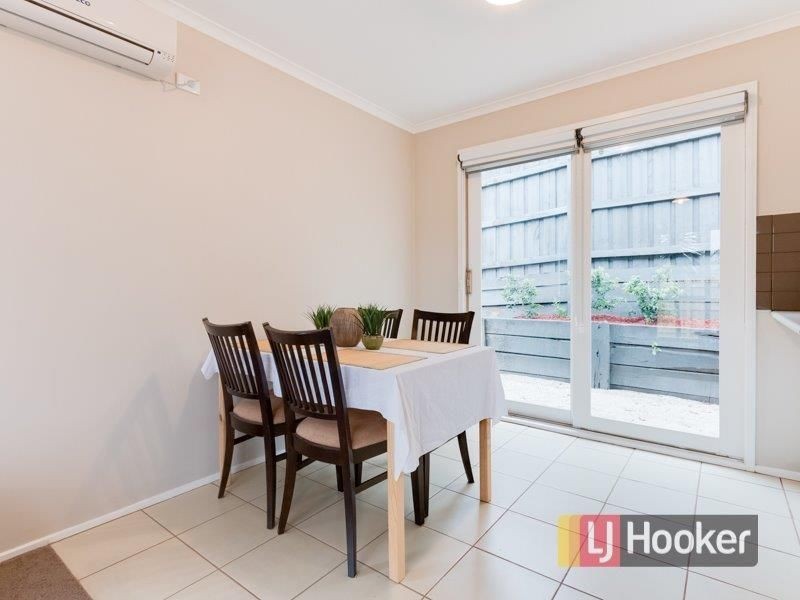 1/95 Ahern Road, Pakenham VIC 3810