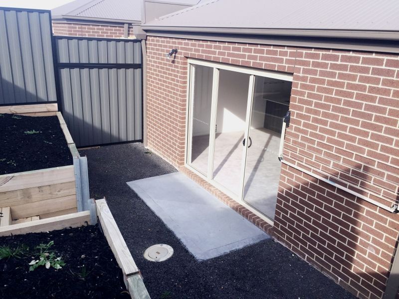 15 Havana Parade, Pakenham VIC 3810