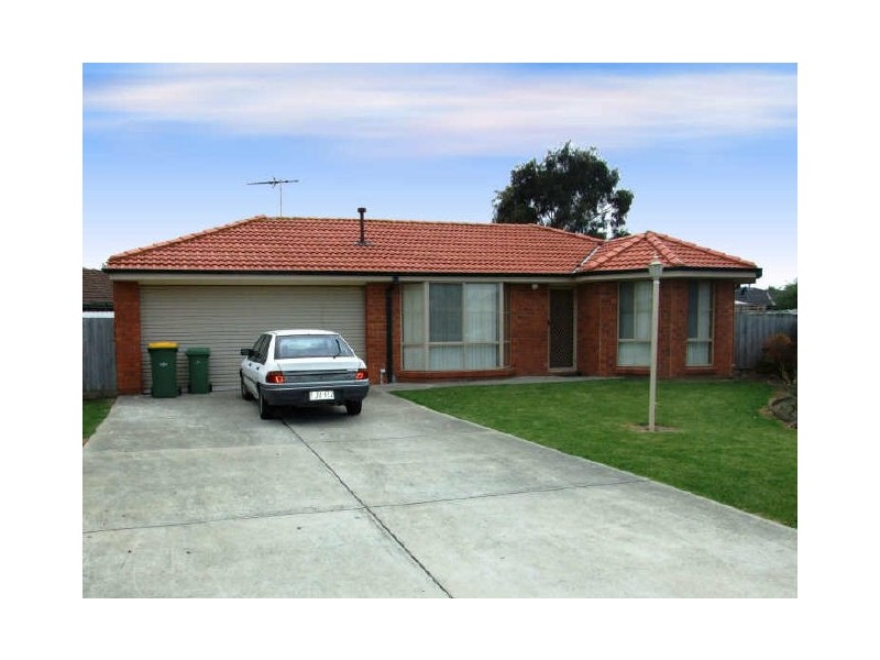 3 Marisa Place, Pakenham VIC 3810