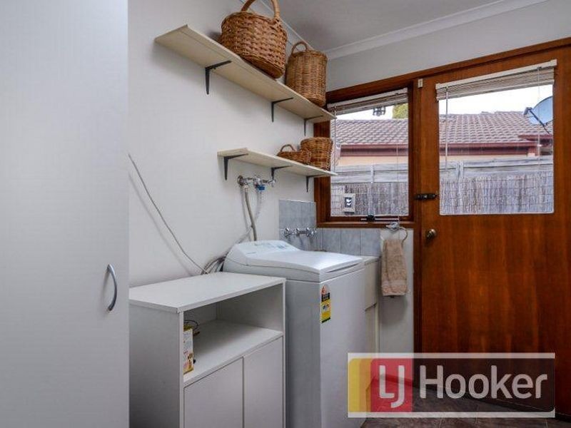 10 Hood Court, Berwick VIC 3806