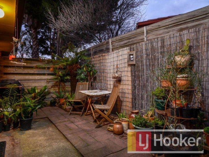 10 Hood Court, Berwick VIC 3806