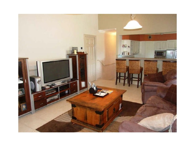 5 Tasman Way, Pakenham VIC 3810