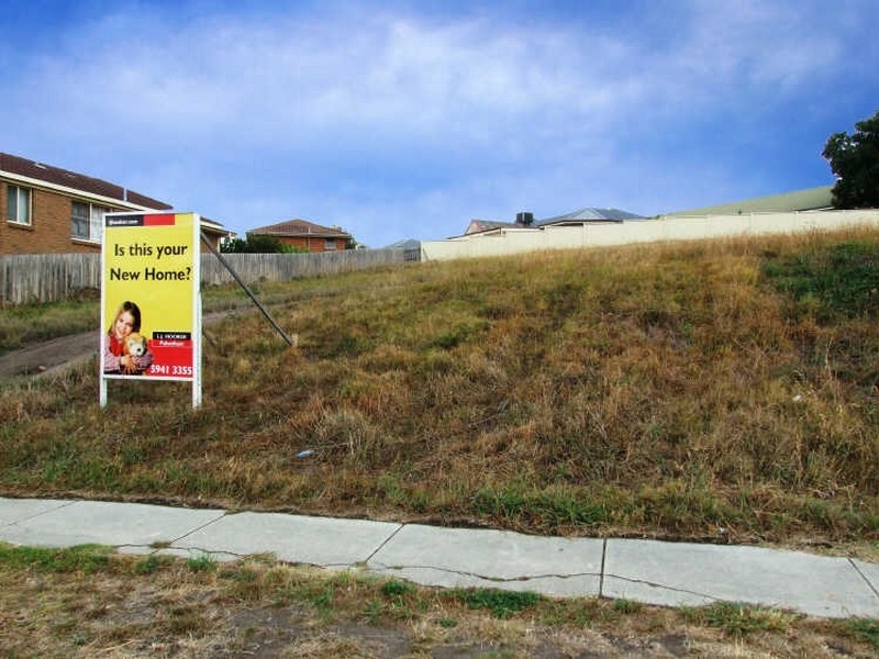 109 Eagle Drive, Pakenham VIC 3810