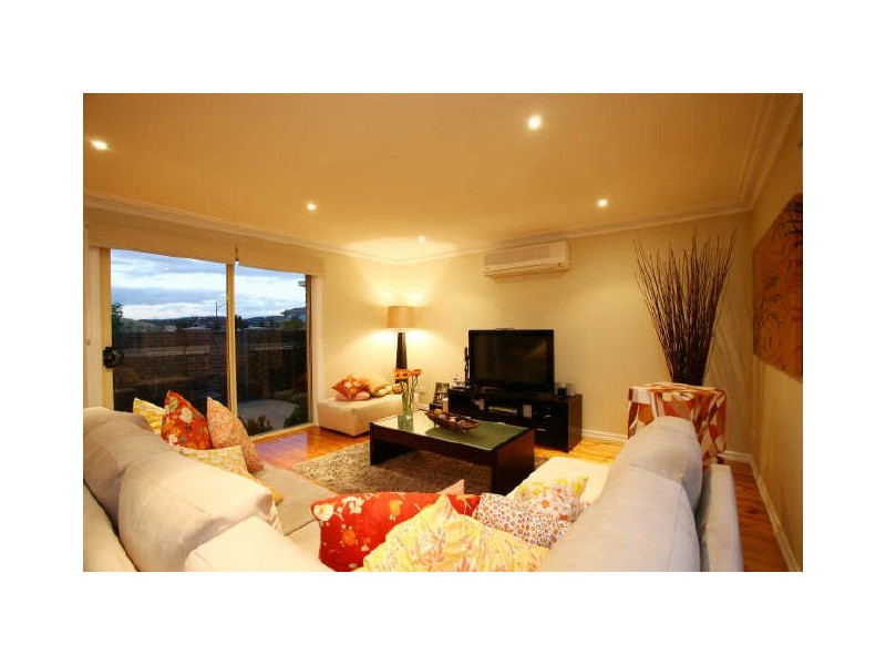 23 The Parkway, Pakenham VIC 3810
