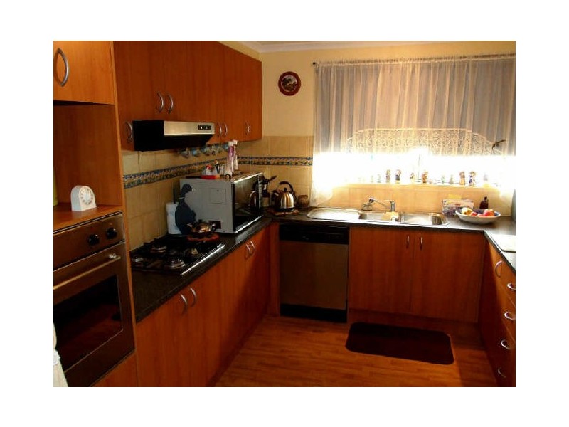 2 Edan Court, Pakenham VIC 3810