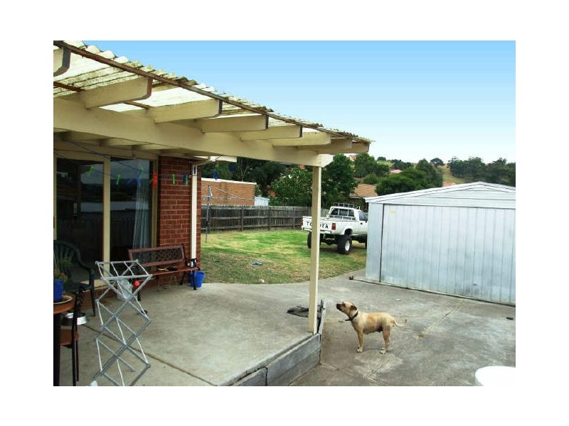 129 Eagle Drive, Pakenham VIC 3810
