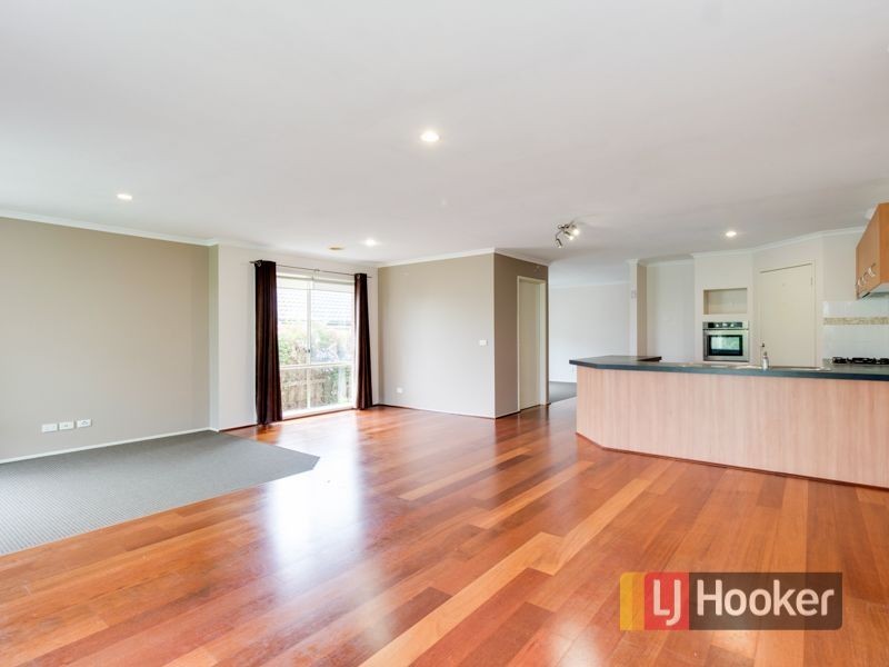 30 Jamie Court, Pakenham VIC 3810