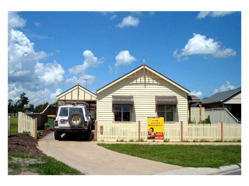 15 Catherine Place, Pakenham VIC 3810
