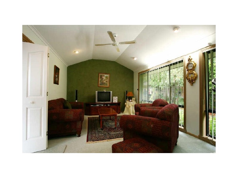 36 Aberdeen Heights, Pakenham VIC 3810