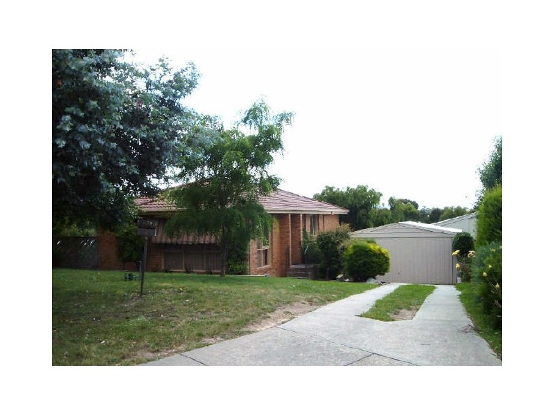 6 Dowd Court, Pakenham VIC 3810