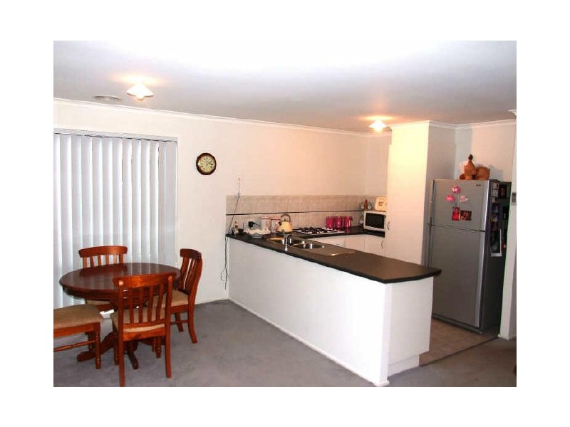 18 Hartland Circuit, Pakenham VIC 3810