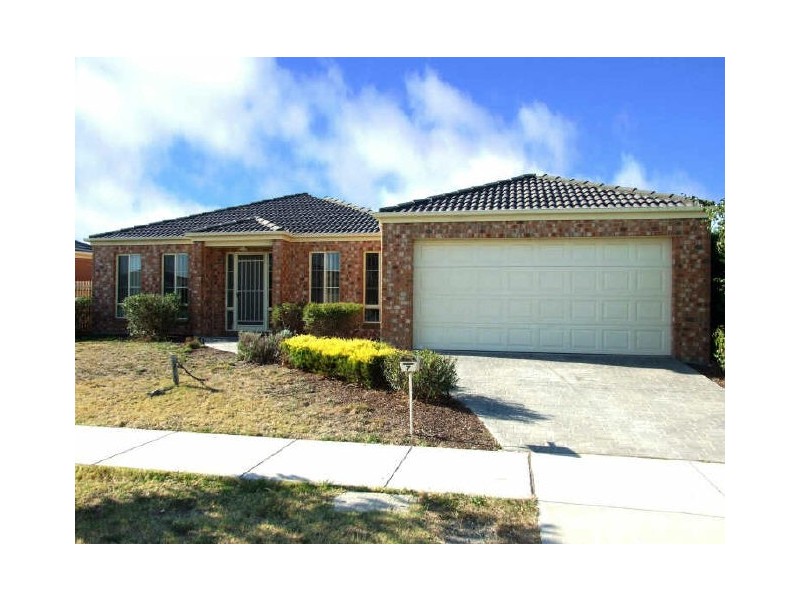 7 Park Boulevard, Pakenham VIC 3810