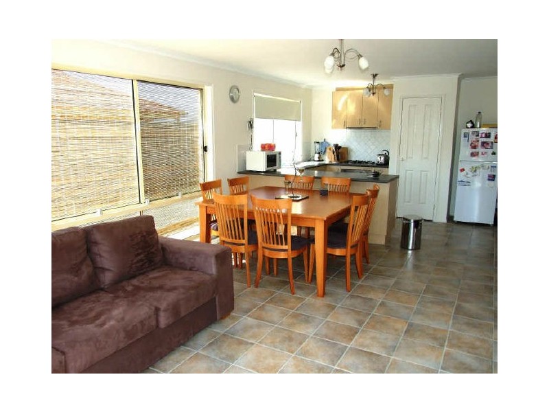 7 Park Boulevard, Pakenham VIC 3810