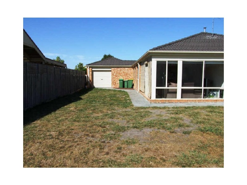 7 Park Boulevard, Pakenham VIC 3810