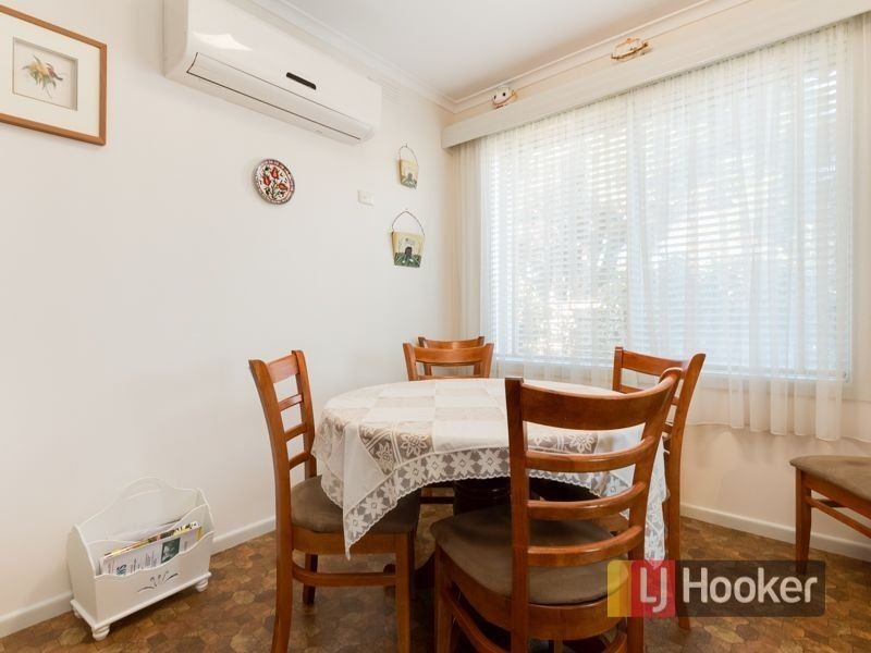 16 Princes Highway, Pakenham VIC 3810