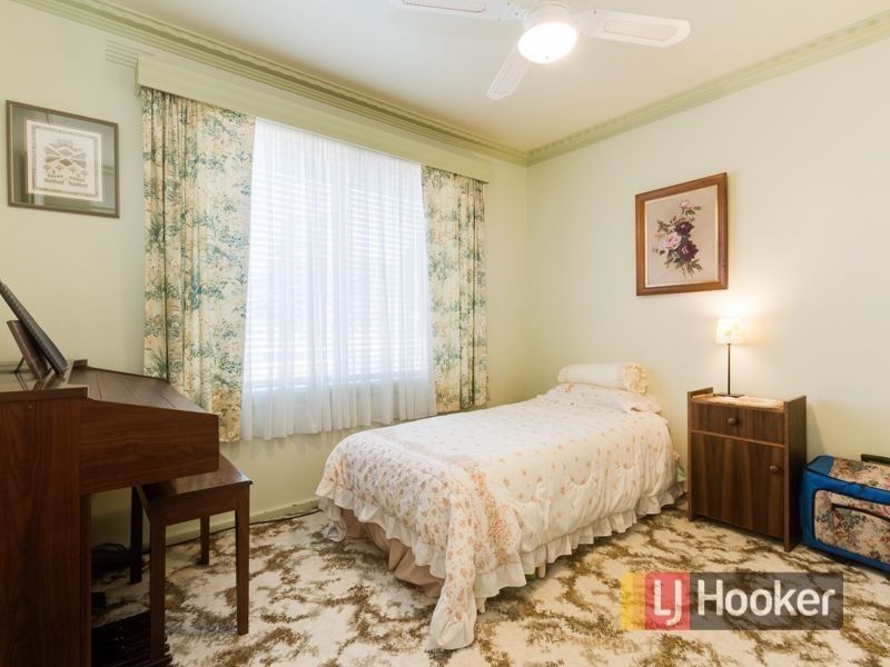 16 Princes Highway, Pakenham VIC 3810