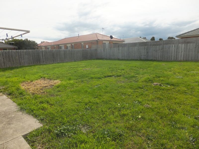 5 Rossi Close, Pakenham VIC 3810