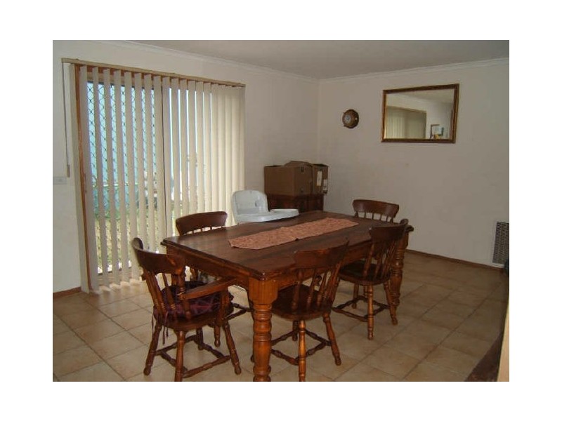 12 Capri Court, Pakenham VIC 3810