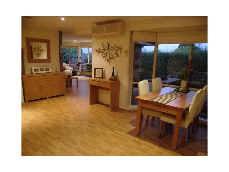 2 Gerard Court, Pakenham VIC 3810