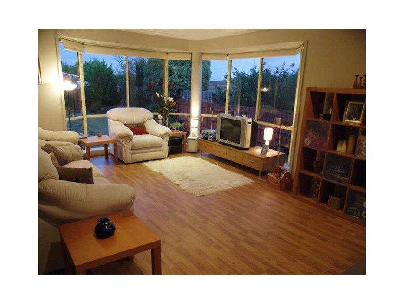 2 Gerard Court, Pakenham VIC 3810