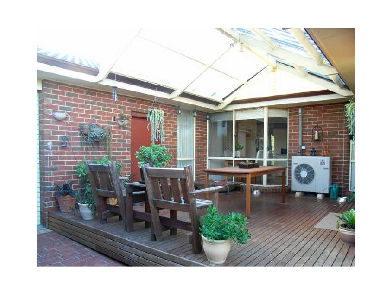 2 Gerard Court, Pakenham VIC 3810