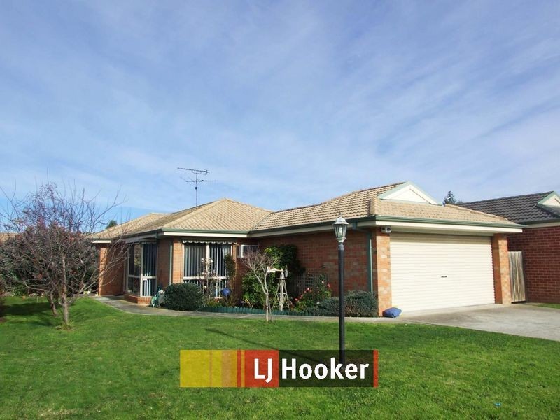 5 Stella Place, Pakenham VIC 3810
