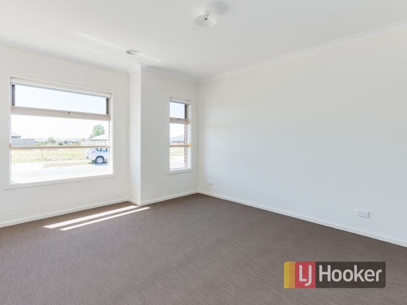 5 Cerise Street, Officer VIC 3809