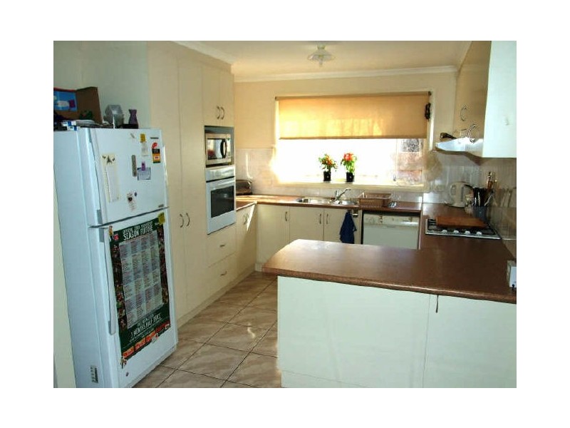 25 Park Boulevard, Pakenham VIC 3810