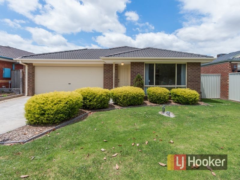 20 Spring Circuit, Pakenham VIC 3810