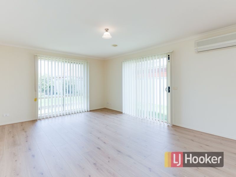 20 Spring Circuit, Pakenham VIC 3810