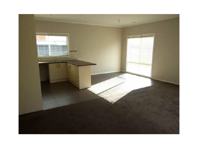 20 Laurina Link, Pakenham VIC 3810
