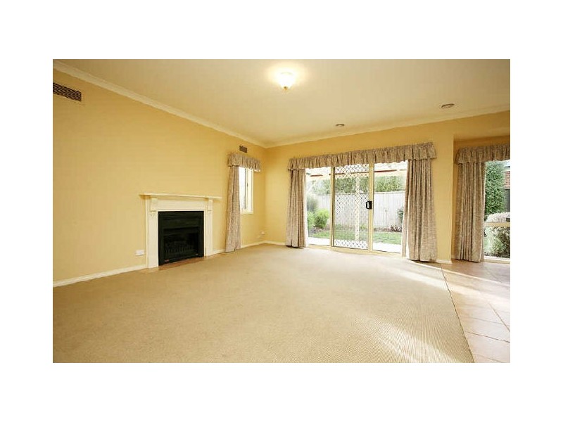 1 Willowbank Pocket, Pakenham VIC 3810