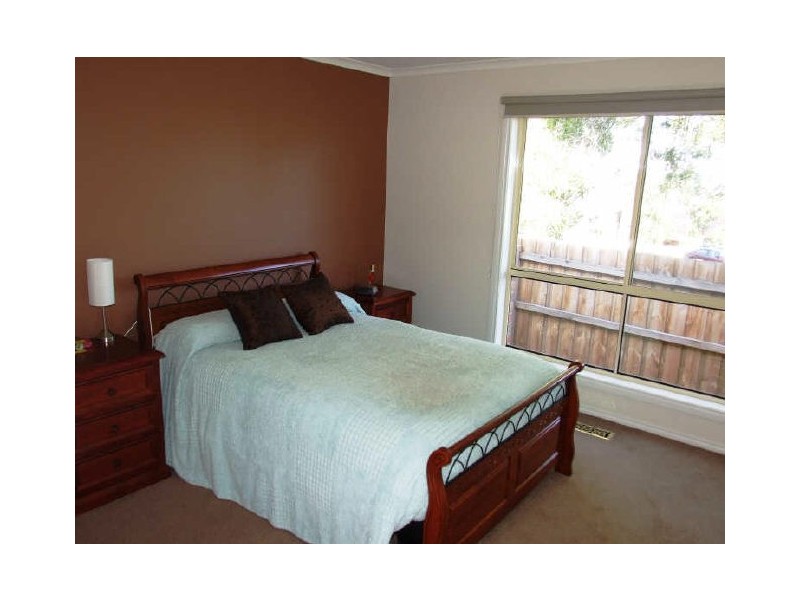 4/6A Kevis Court, Garfield VIC 3814