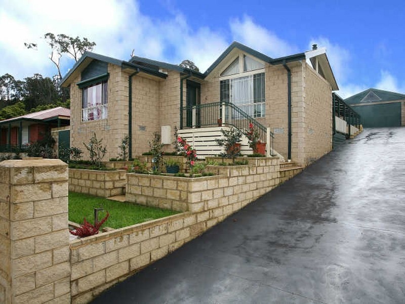 24 Breyleigh Drive, Pakenham VIC 3810