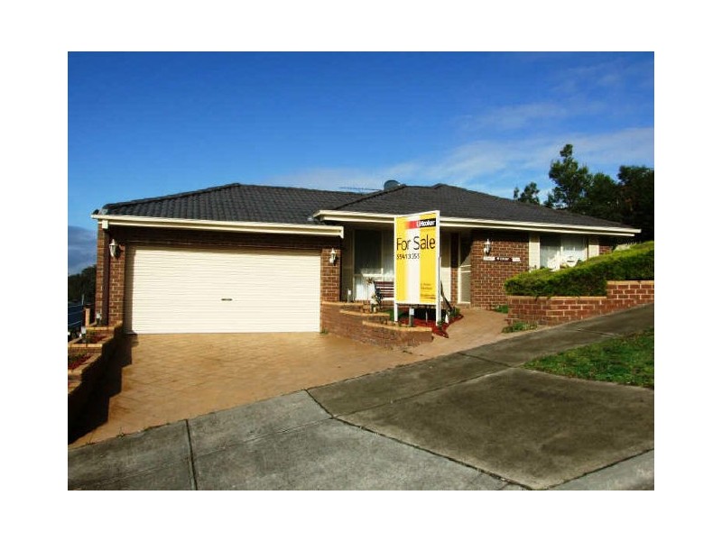 5 Breyleigh Drive, Pakenham VIC 3810