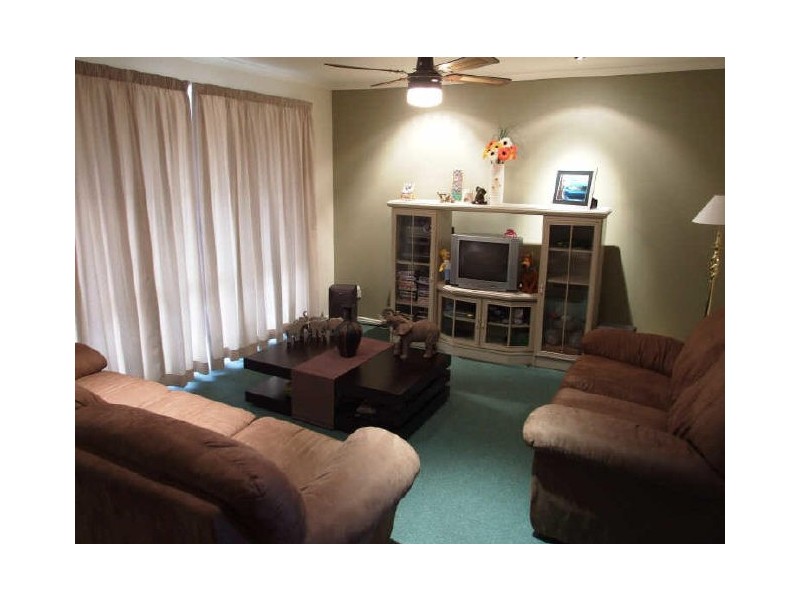 5 Breyleigh Drive, Pakenham VIC 3810