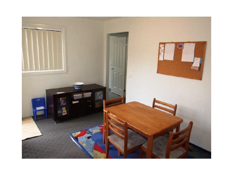 4/22 Parman Avenue, Pakenham VIC 3810