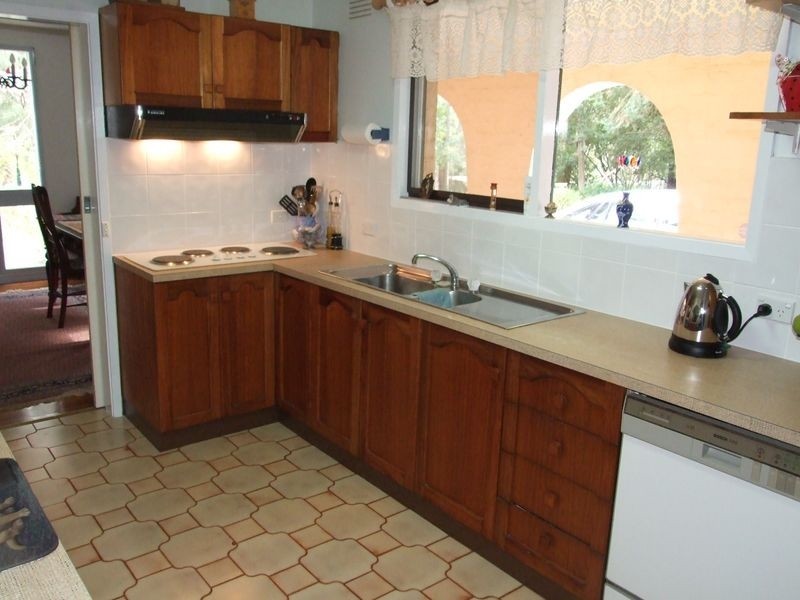 37 Clink Road, Pakenham Upper VIC 3810