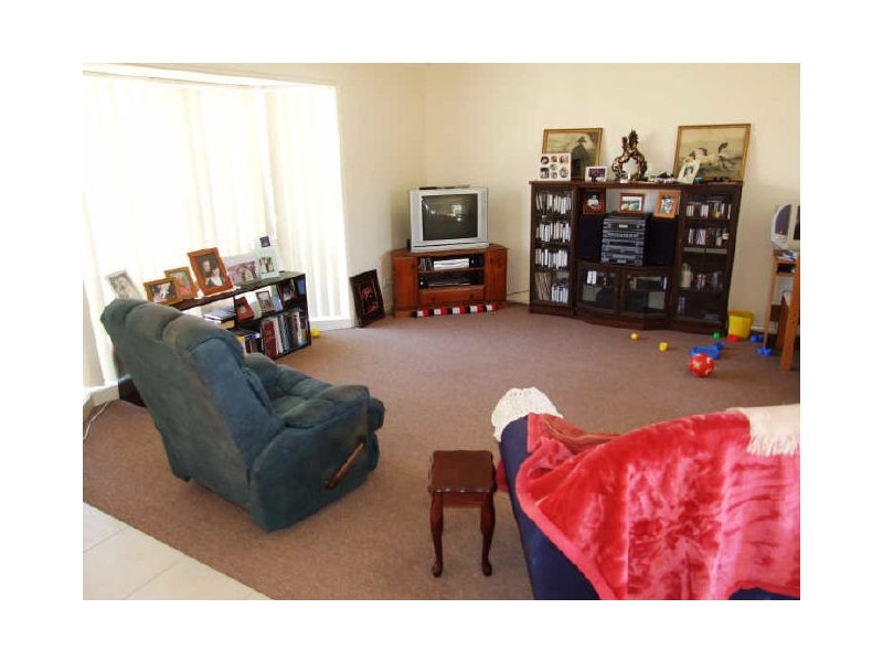 6/11 King Street, Pakenham VIC 3810